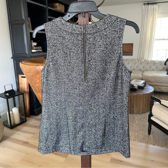 CAbi Cece Shell Herringbone Tank Size S - Picture 2 of 3